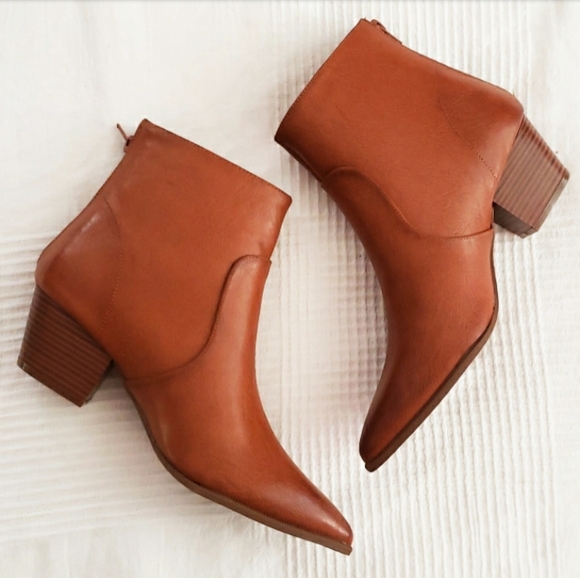 🆕️Apple Picking Collection// Rust bootie - Picture 5 of 7